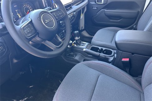 New 2025 Jeep Wrangler Unlimited Rubicon image 9