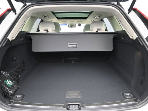 New 2025 Volvo XC60 T8 Plus w/ Protection Package Premier image 27