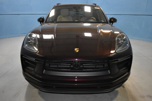 New 2026 Porsche Macan image 23