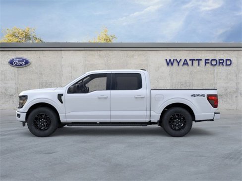New 2025 Ford F150 XLT image 3