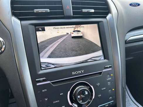 Used 2014 Ford Fusion Titanium image 25