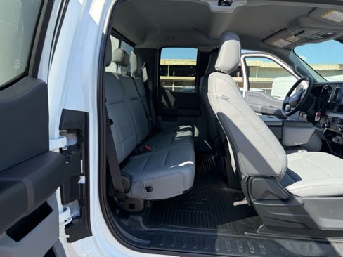 New 2026 Ford F550 4x4 SuperCab Super Duty image 31