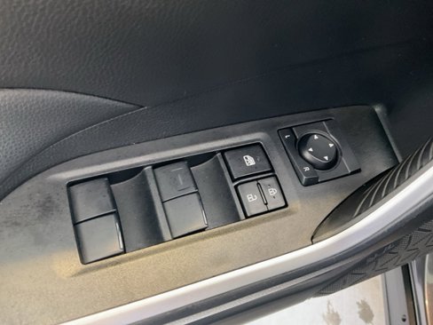 Used 2024 Toyota RAV4 LE image 5