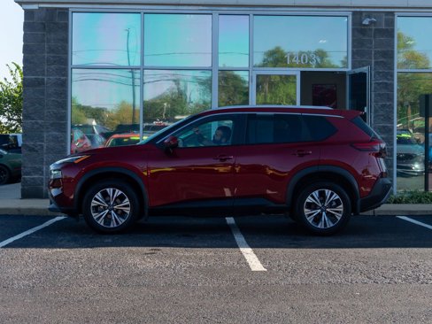 Used 2022 Nissan Rogue SV w/ SV Premium Package image 9