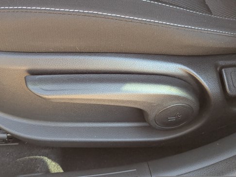 Certified 2023 Kia Forte LXS w/ LXS Technology Package image 21