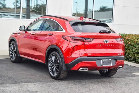 Used 2024 INFINITI QX55 Essential image 5