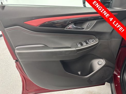 Used 2025 Chevrolet TrailBlazer RS w/ Convenience Package image 5