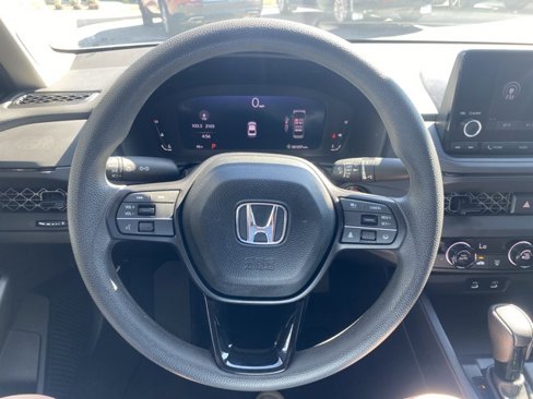 Used 2025 Honda Accord LX image 34