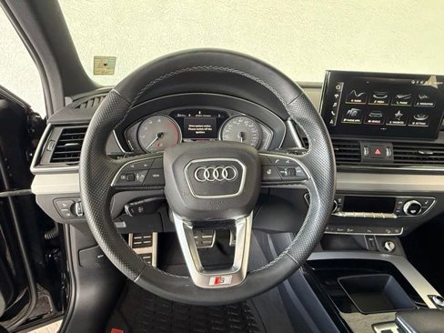 Used 2021 Audi SQ5 Premium w/ Convenience Package image 27
