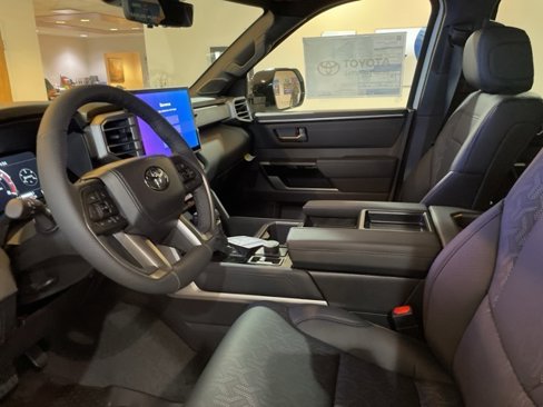 New 2025 Toyota Tundra Limited image 9
