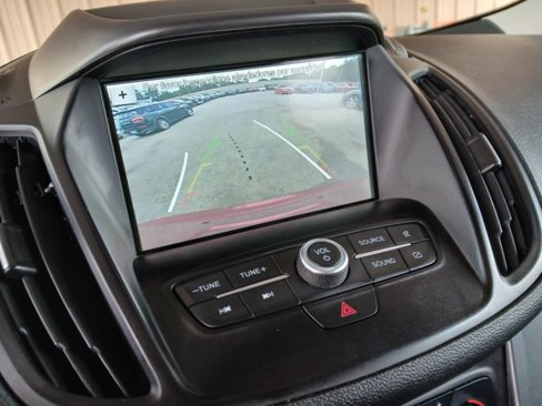 Used 2019 Ford Escape SE image 13