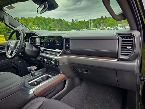 New 2026 GMC Sierra 1500 SLT w/ SLT Premium Plus Package image 44
