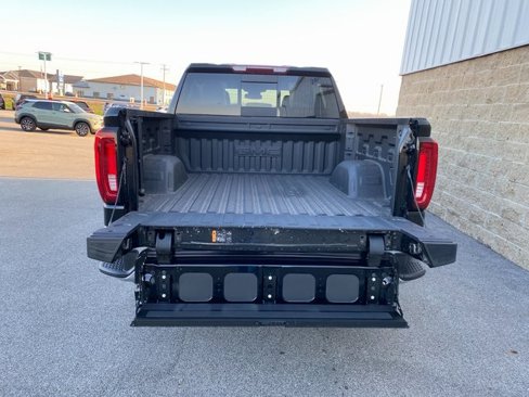 New 2025 GMC Sierra 1500 SLT w/ SLT Premium Plus Package image 9