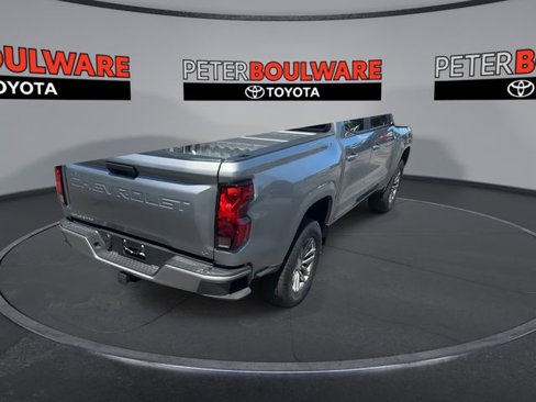 Used 2024 Chevrolet Colorado LT w/ LT Convenience Package image 15