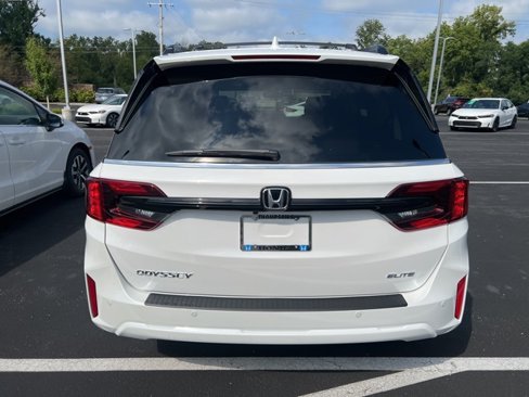 New 2026 Honda Odyssey Elite image 5