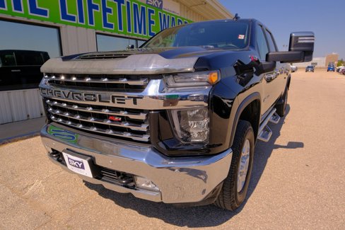 Used 2021 Chevrolet Silverado 3500 LTZ w/ LTZ Plus Package image 1