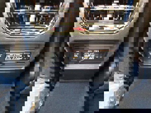 New 2025 Jeep Grand Cherokee Limited w/ Black Appearance Package image 39