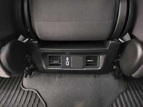 Certified 2024 Chevrolet Silverado 1500 Custom image 40