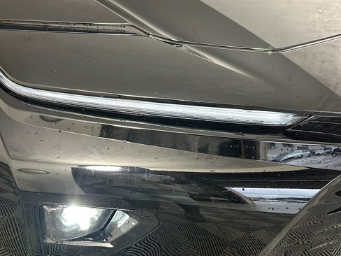Used 2025 Toyota Crown Signia image 9