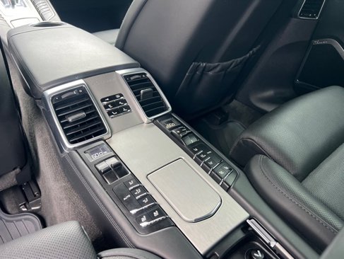 Used 2012 Porsche Panamera Turbo image 26