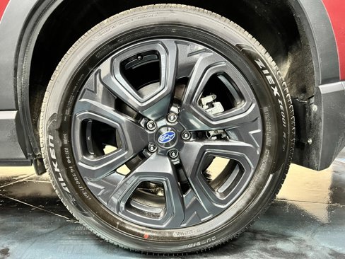 Used 2025 Subaru Ascent Onyx Edition image 31