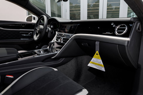 New 2025 Bentley Flying Spur Plug-In Hybrid image 45