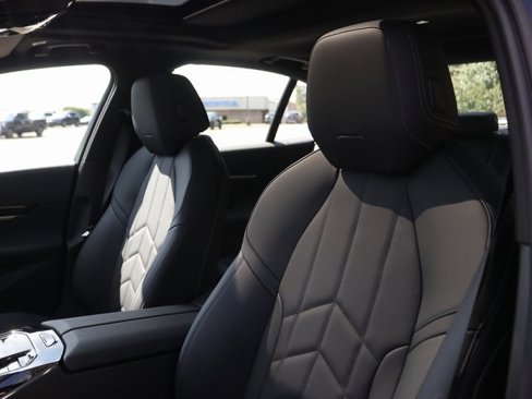 New 2026 BMW 530i xDrive w/ M Sport Package image 7