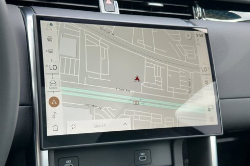 Certified 2024 Land Rover Discovery Sport S image 22