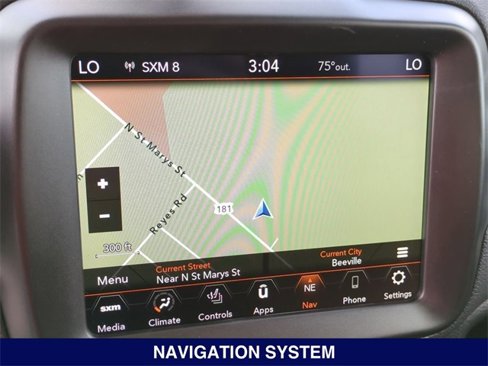 New 2023 Jeep Renegade Latitude w/ Premium Group image 22
