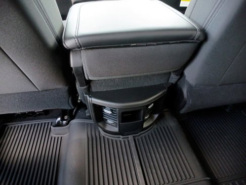 New 2025 RAM 3500 Tradesman image 26