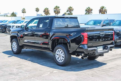New 2025 Toyota Tacoma SR5 image 7