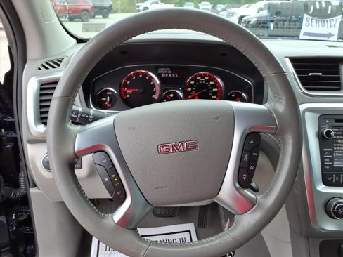 Used 2015 GMC Acadia SLE image 20