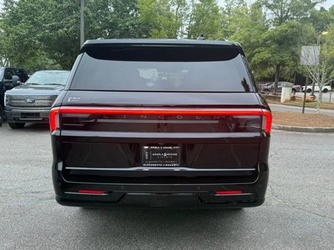 New 2025 Lincoln Navigator L Reserve image 17