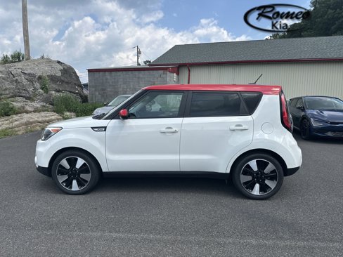 Used 2019 Kia Soul + image 8
