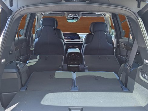 New 2026 Cadillac Vistiq Premium Luxury image 17