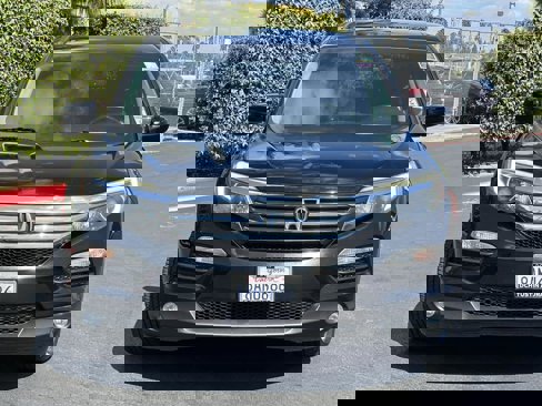 Used 2017 Honda Pilot EX-L image 6