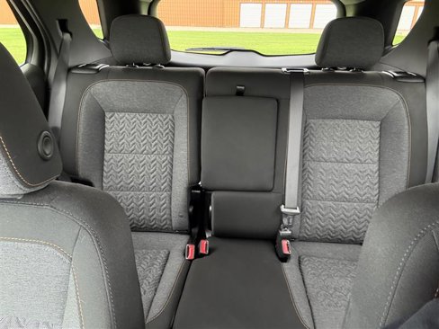 Used 2024 Chevrolet Equinox LT image 24