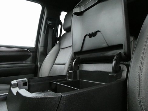 Used 2022 Chevrolet Tahoe LT w/ LT Signature Plus Package image 33