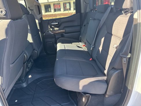 Used 2019 Chevrolet Silverado 1500 LT Trail Boss image 11