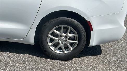 New 2026 Chrysler Voyager LX image 12