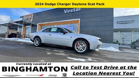 Used 2024 Dodge Charger R/T Scat Pack w/ Plus Group image 7