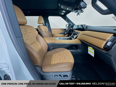 New 2025 Nissan Armada Platinum Reserve image 31