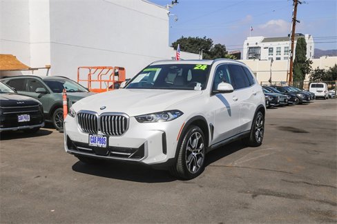 Used 2024 BMW X5 sDrive40i w/ Premium Package image 5