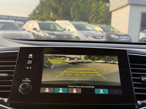 Used 2021 Honda Pilot Touring image 28