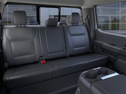 New 2025 Ford F250 4x4 Crew Cab Super Duty image 11