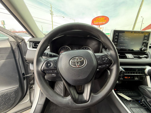 Used 2019 Toyota RAV4 XLE w/ Convenience Package image 21