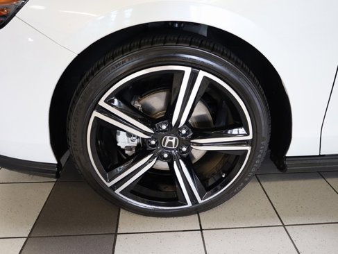 Used 2024 Honda Accord Sport image 14