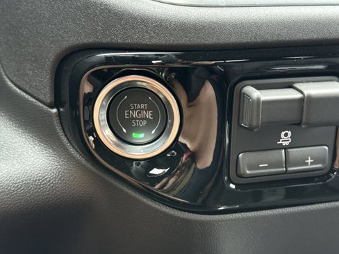 New 2026 GMC Sierra 1500 SLT w/ SLT Premium Plus Package image 27