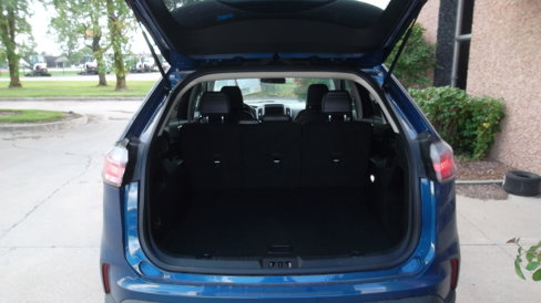 Used 2024 Ford Edge SEL image 8
