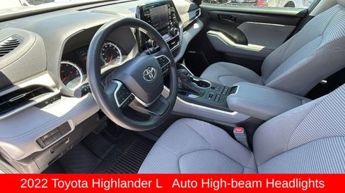 Used 2022 Toyota Highlander L image 10